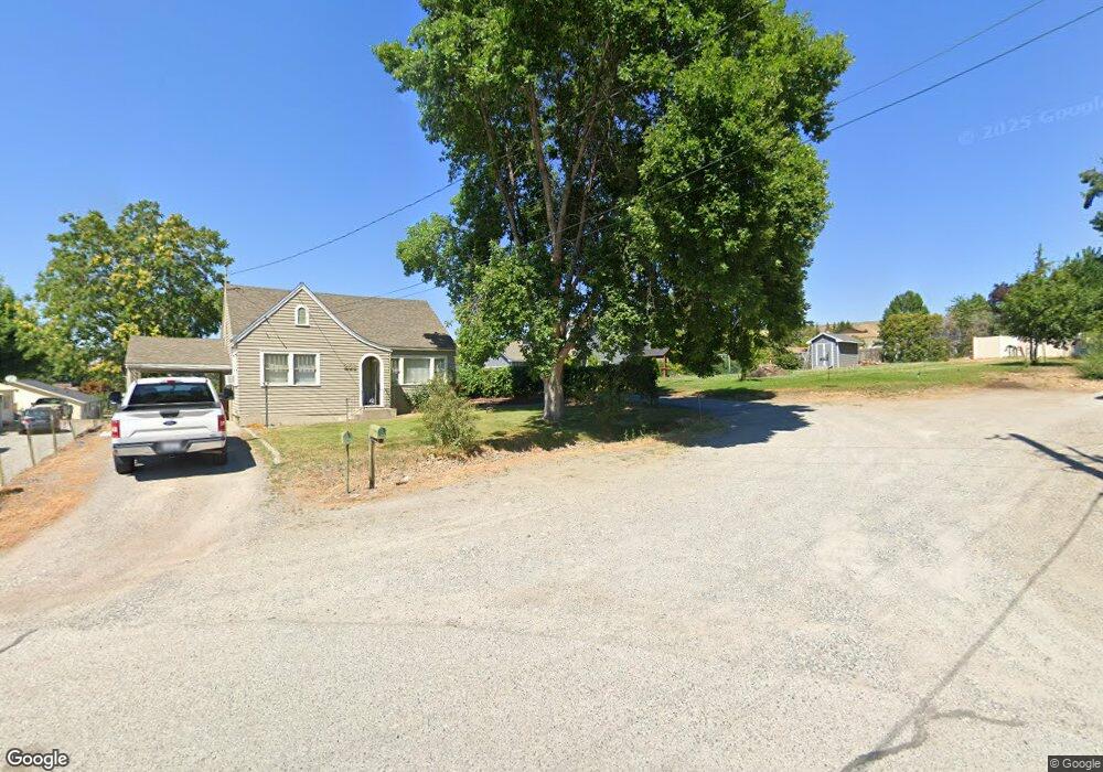 270 12th Place NE, East Wenatchee, WA 98802 - photo 1