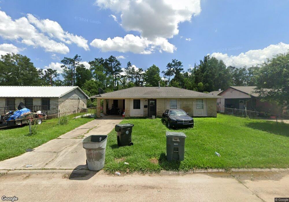 2936 Hillcrest Dr, Lake Charles, LA 70615 - photo 1