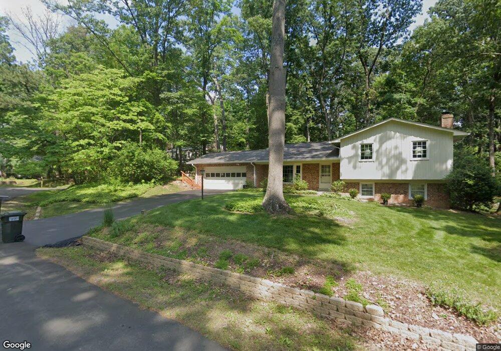 2405 Bugle Ln, Reston, VA 20191 - photo 1