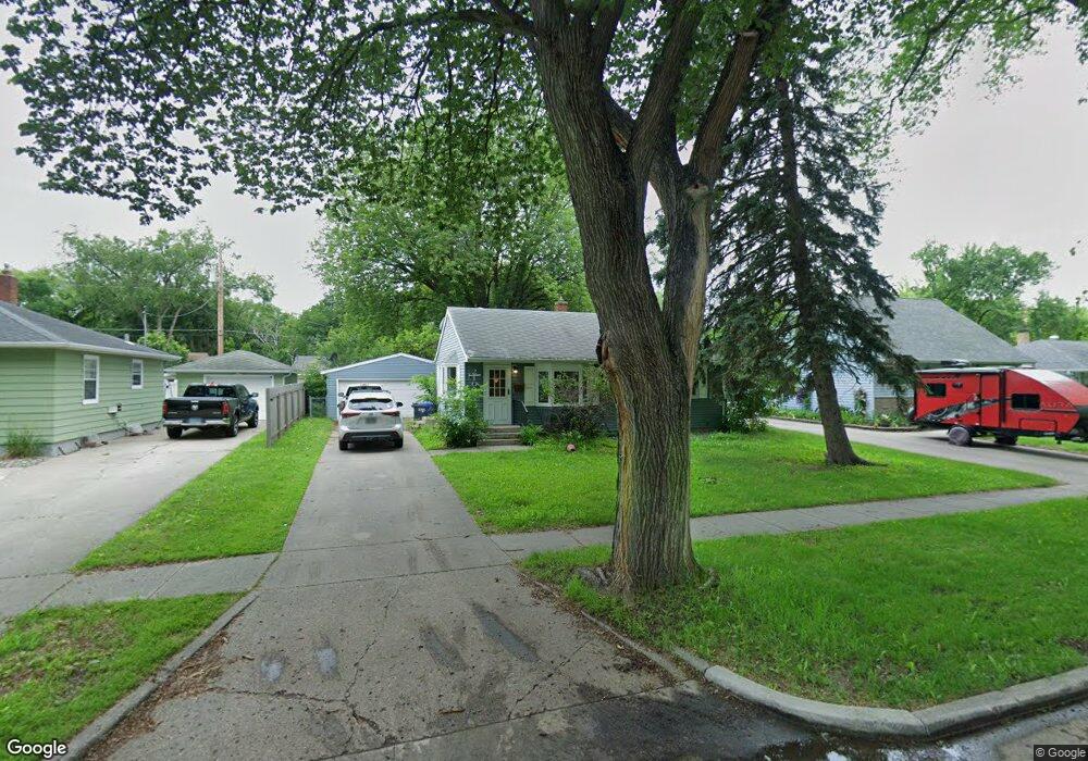 2106 8th St N, Fargo, ND 58102 - photo 1