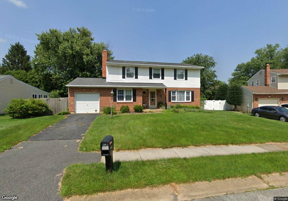 120 Center Ct unit 120, Wilmington, DE 19810 - photo 1