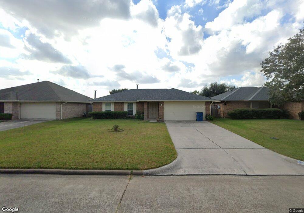 7911 Log Hollow Dr, Houston, TX 77040 - photo 1