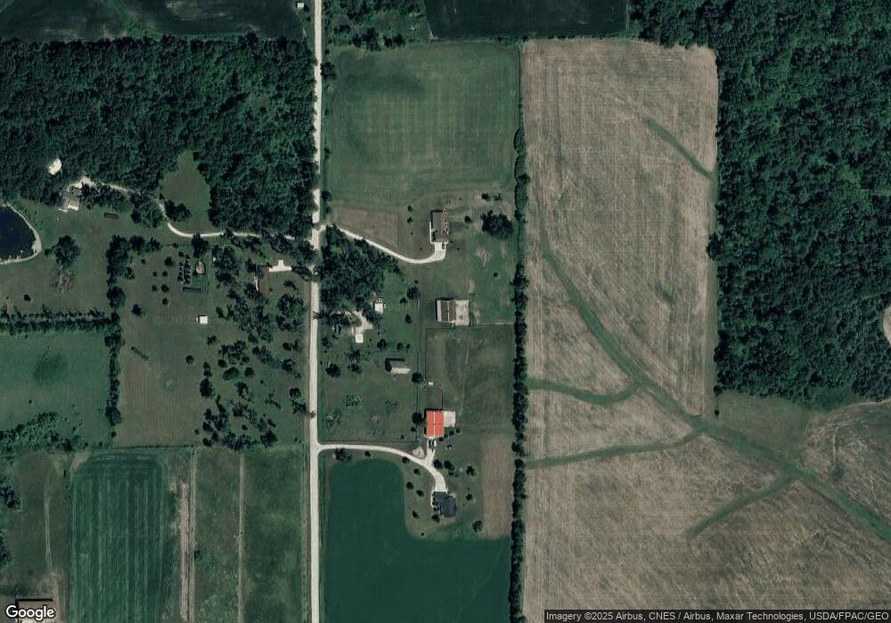 5200 W 58th St N, Newton, IA 50208 - photo 1