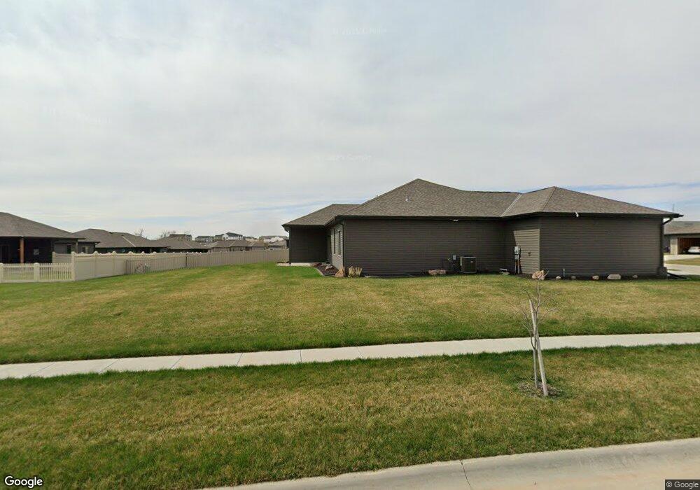 9421 S 38th St, Lincoln, NE 68516 - photo 1