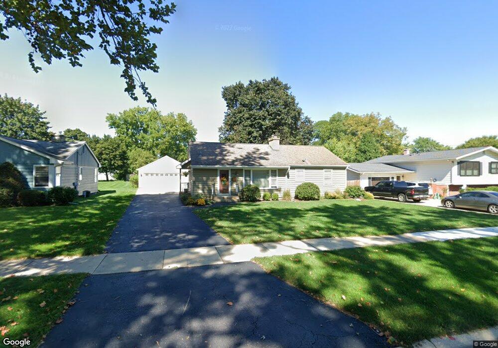 445 Laurel St, Batavia, IL 60510 - photo 1