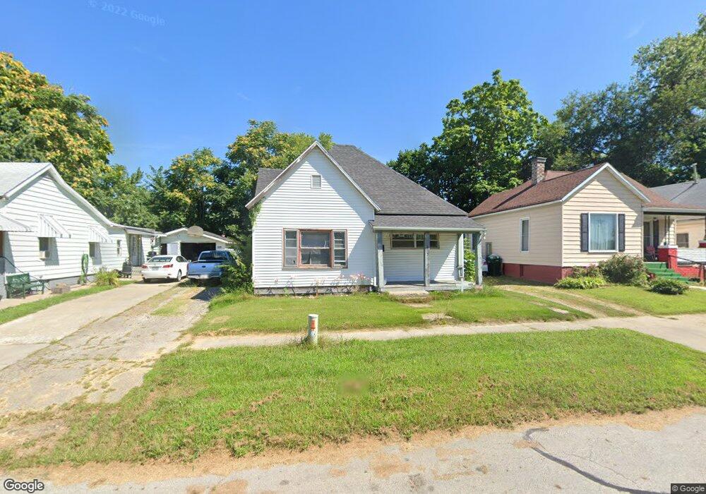 619 W End Place, Moberly, MO 65270 - photo 1