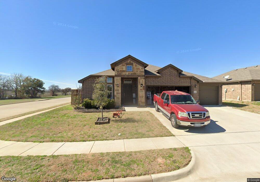2564 Weatherford Heights Dr, Weatherford, TX 76087 - photo 1