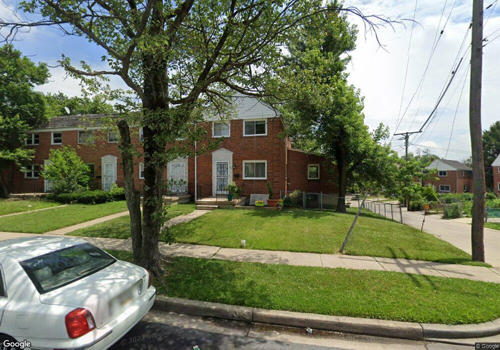 1301 Halstead Rd, Parkville, MD 21234 - photo 1