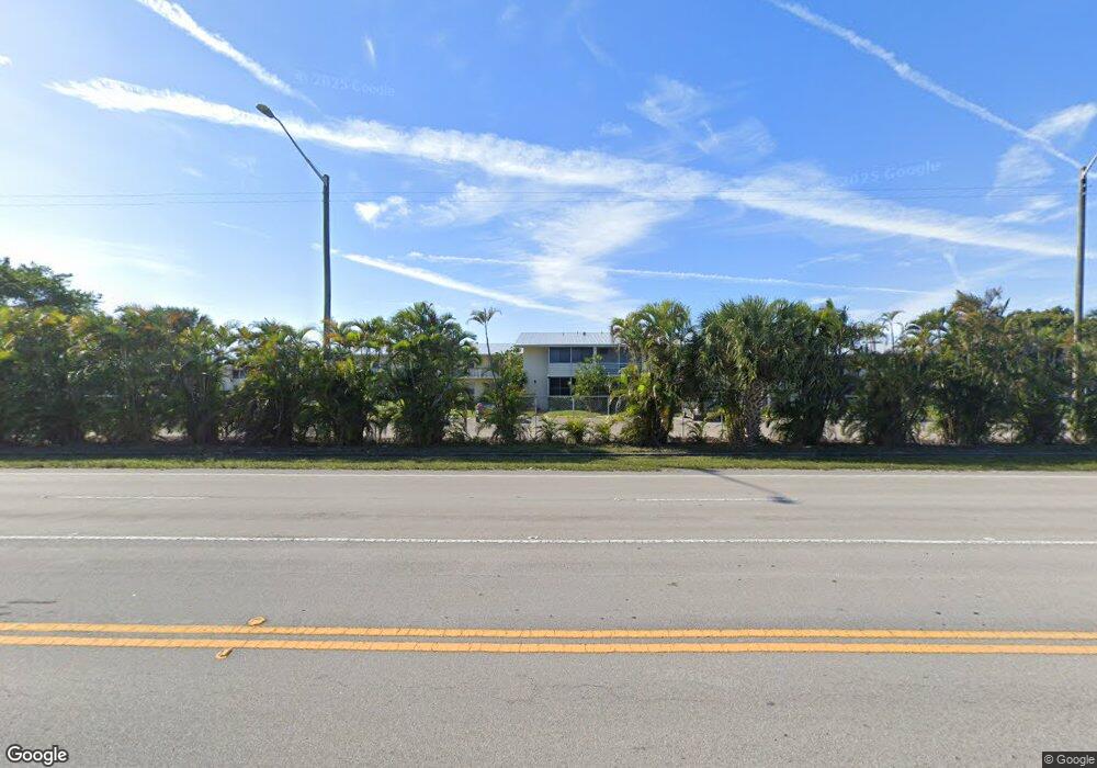 317 Norwich N unit 317 N, West Palm Beach, FL 33417 - photo 1