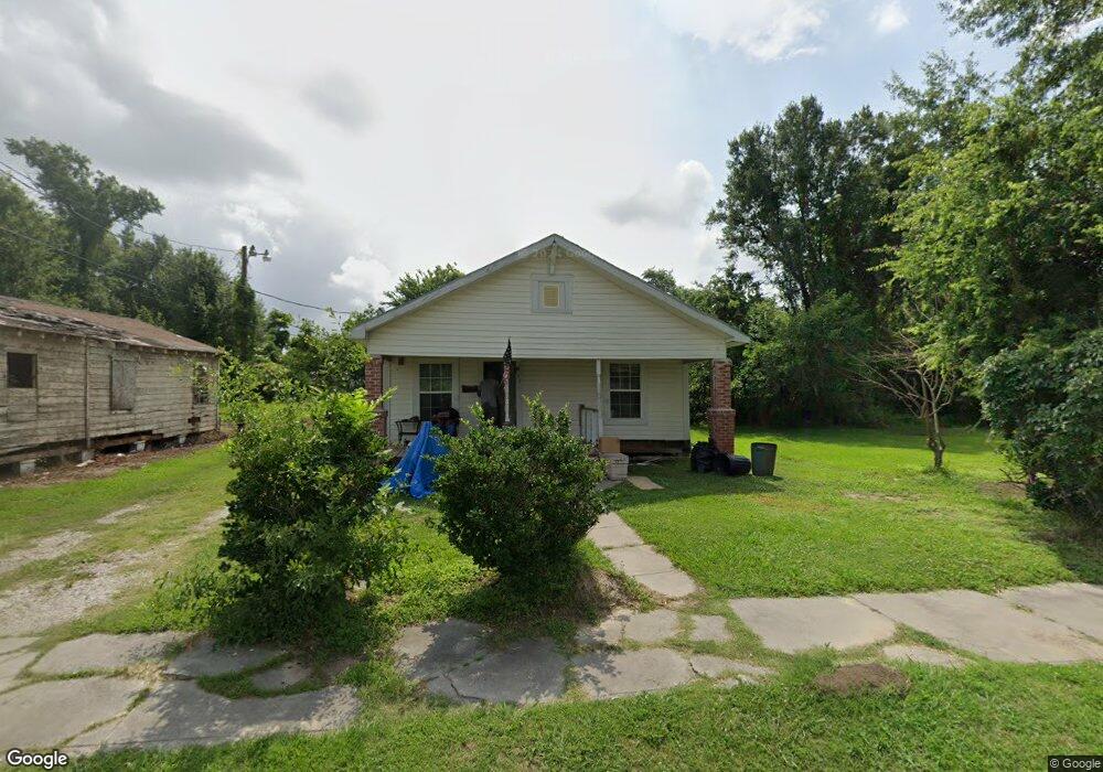 131 Kirkman St, Lake Charles, LA 70601 - photo 1