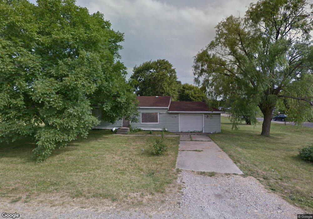 1325 Holtslander Ave, Flint, MI 48505 - photo 1