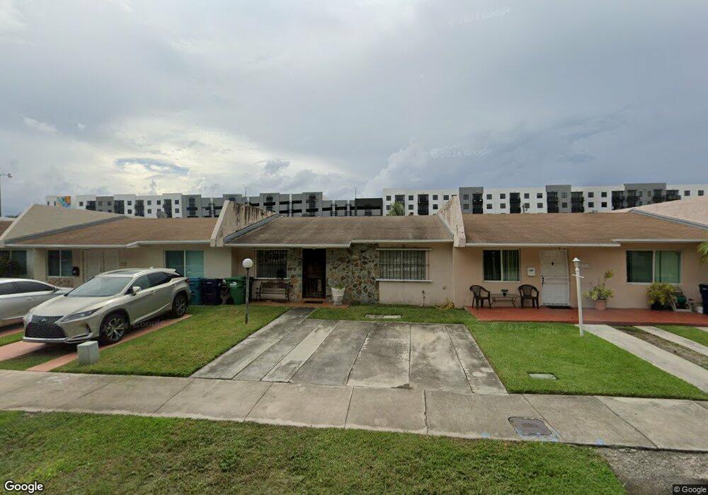 4256 SW 68th Ct, Miami, FL 33155 - photo 1