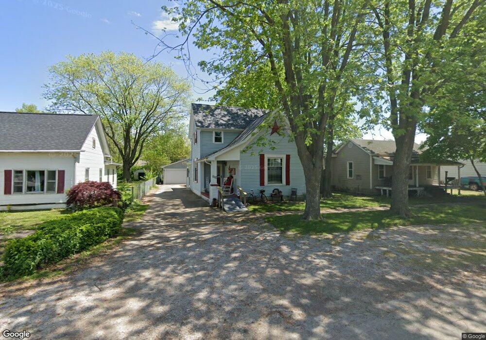 516 N 23rd St, Mattoon, IL 61938 - photo 1