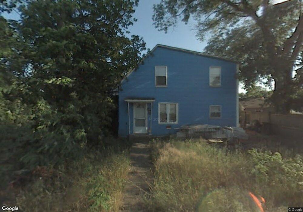 13 Chenette Ave, Manchester, NH 03103 - photo 1