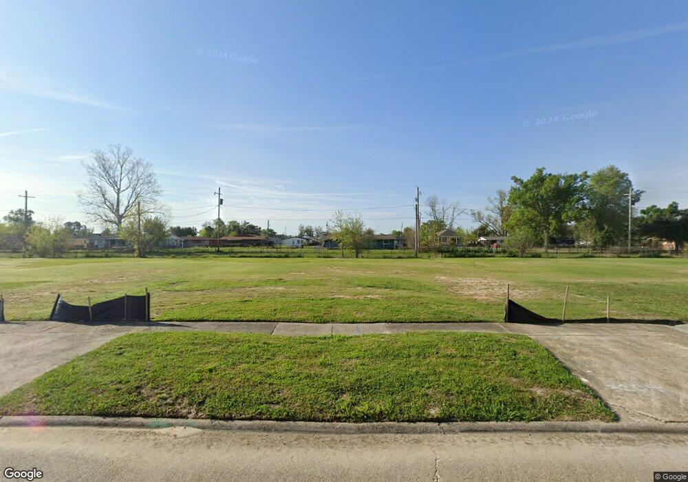 3204 S General Wainwright Dr, Lake Charles, LA 70615 - photo 1