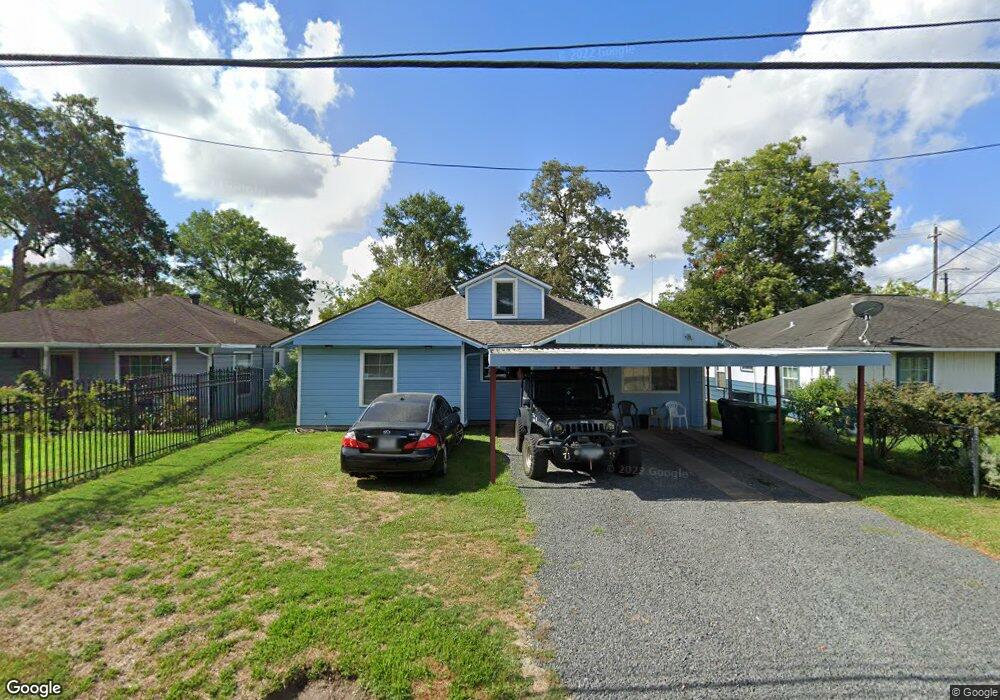 108 Melbourne St, Houston, TX 77022 - photo 1