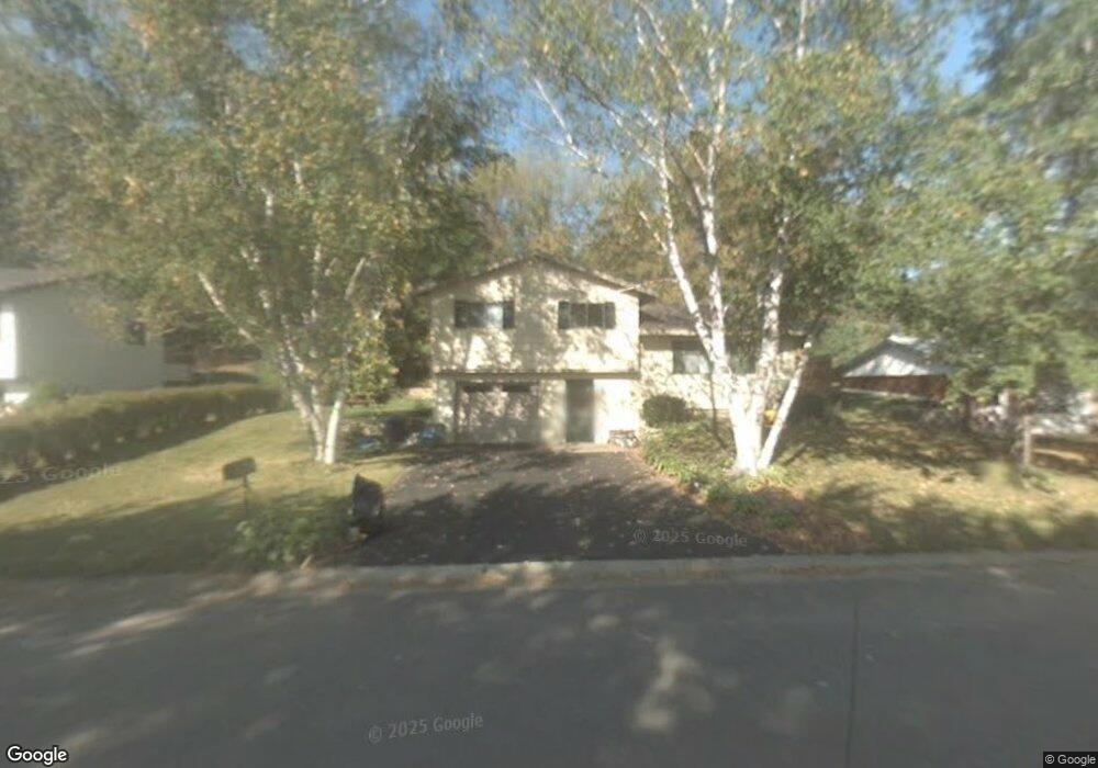 724 Juniper St, La Crescent, MN 55947 - photo 1