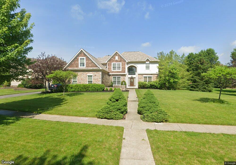 10076 Archer Ln, Dublin, OH 43017 - photo 1