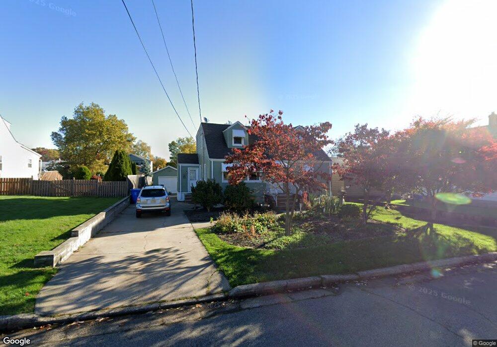 44 S Elm St, Fords, NJ 08863 - photo 1