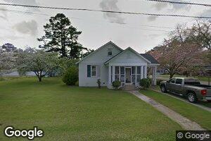 908 Taylor St, Windsor, NC 27983