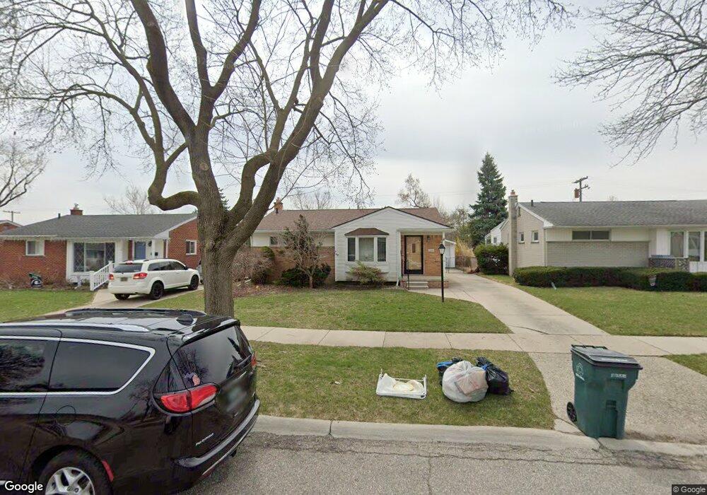 1104 N Stephen Ave, Clawson, MI 48017 - photo 1