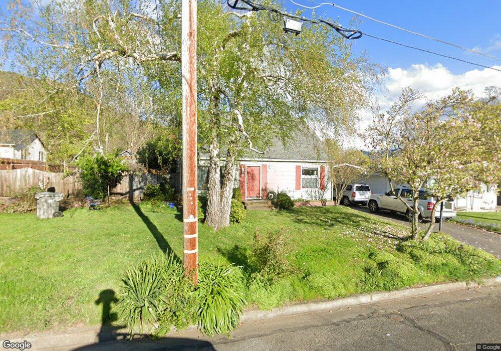 919 NE 11th St, Grants Pass, OR 97526 - photo 1