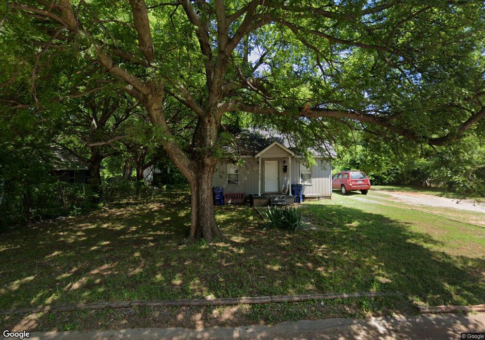 1351 W Peck Ave, Duncan, OK 73533 - photo 1