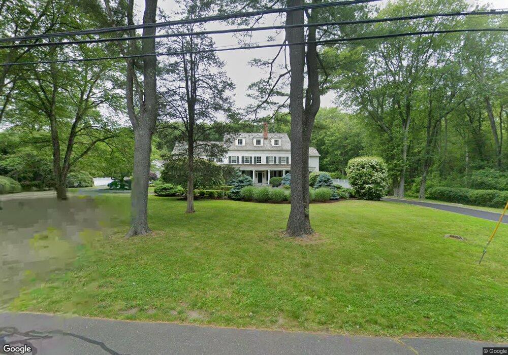 105 N Lake Dr, Stamford, CT 06903 - photo 1