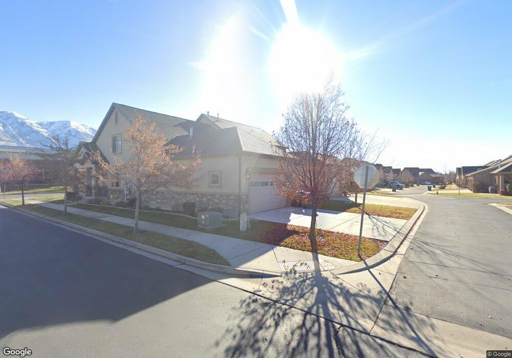 10787 N Town Center Park W unit B15U2, Highland, UT 84003 - photo 1