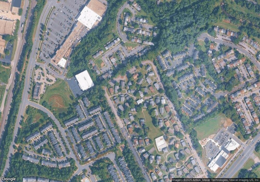 9740 Hagel Cir, Lorton, VA 22079 - photo 1