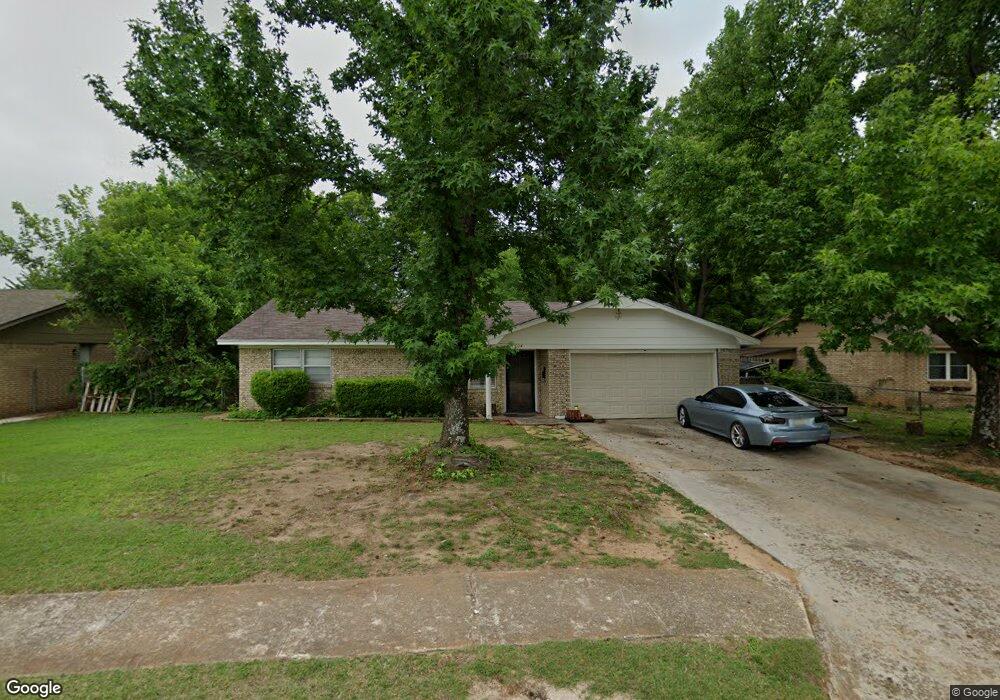 1704 9th Ave NW, Ardmore, OK 73401 - photo 1