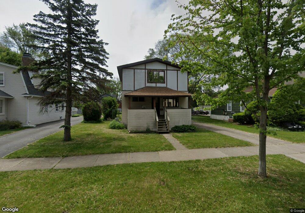 1053 Woodlawn Ave, Des Plaines, IL 60016 - photo 1