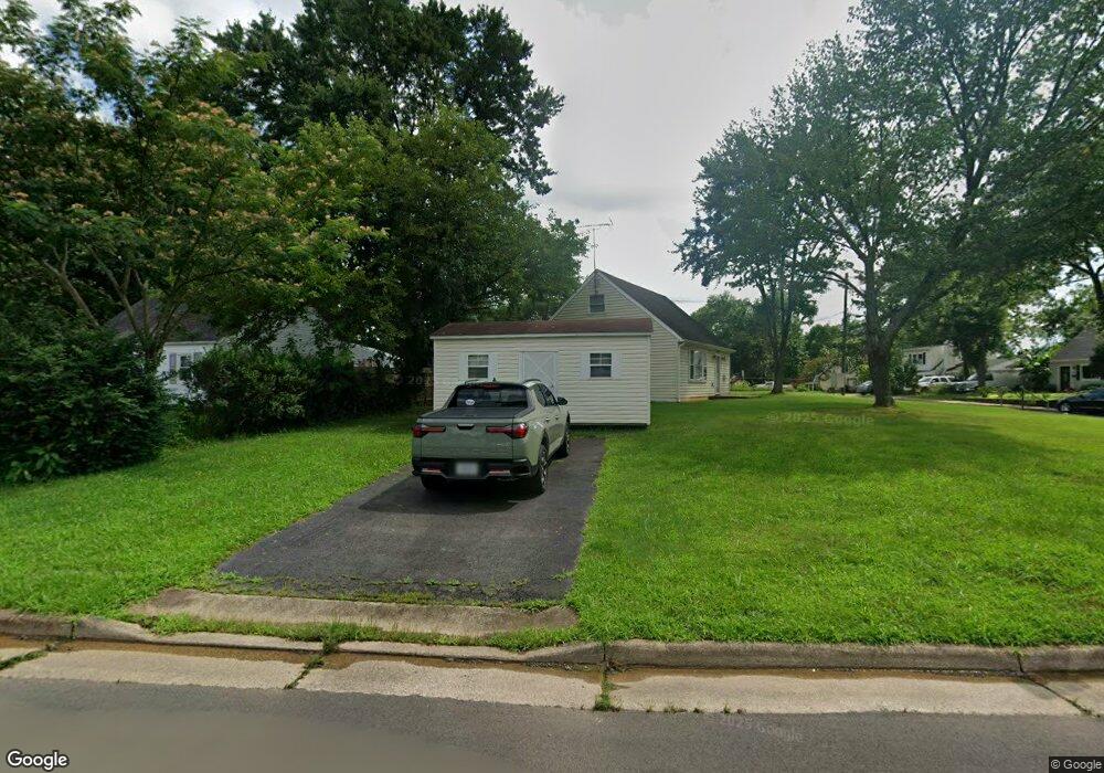 101 Martin Dr, Manassas Park, VA 20111 - photo 1