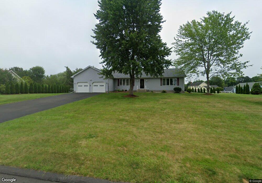 8 Pheasant Ln, Suffield, CT 06078 - photo 1