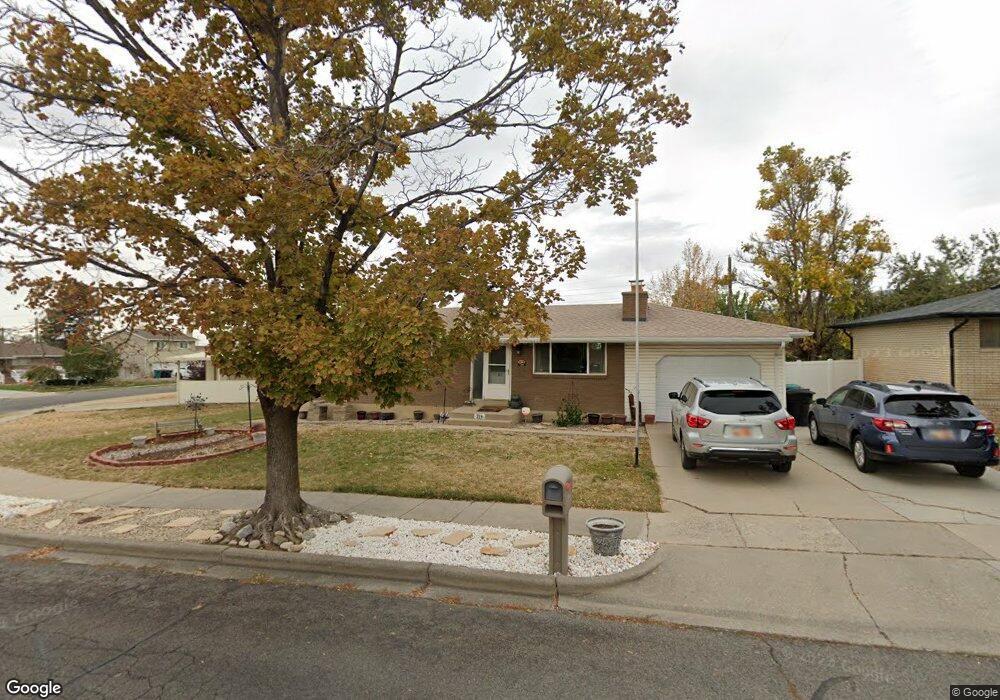 734 W 850 S, Woods Cross, UT 84087 - photo 1