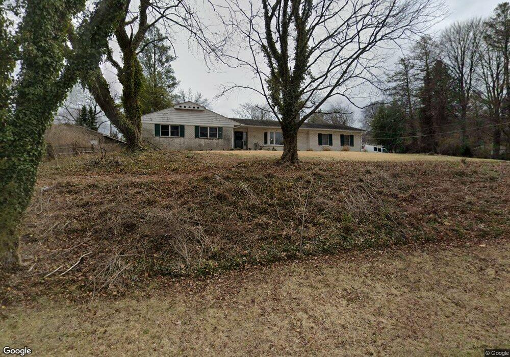 302 Butter Ln, Reading, PA 19606 - photo 1