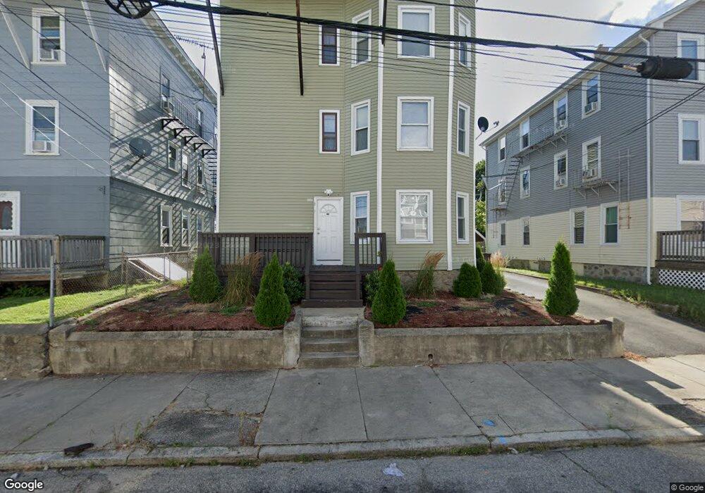 117 Burnside Ave unit 2 Bedroom, Woonsocket, RI 02895 - photo 1