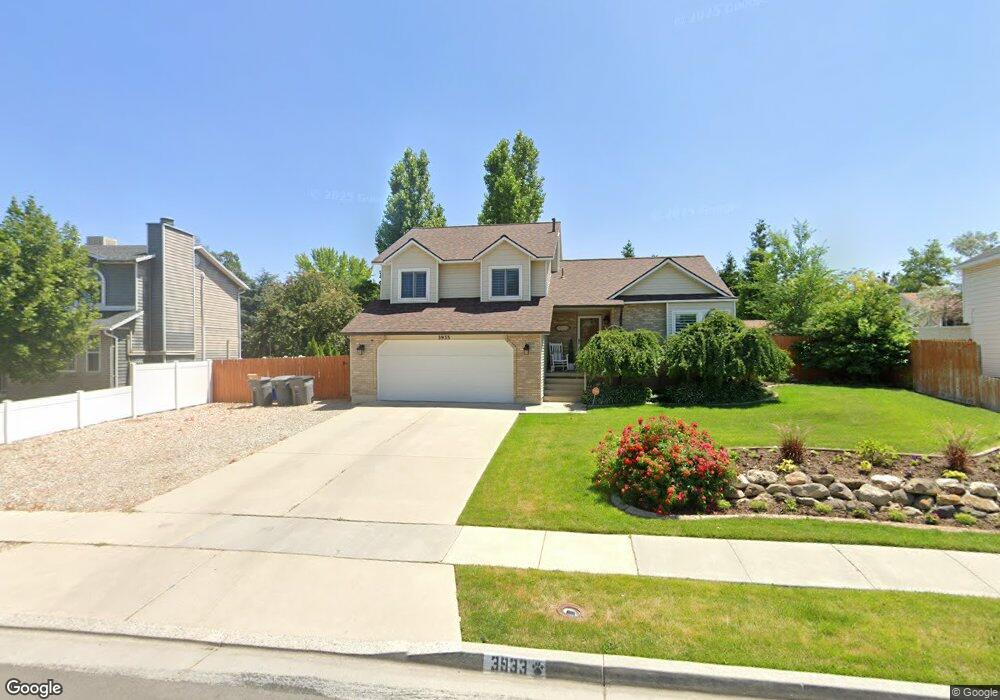 3933 Donalbain St, South Jordan, UT 84095 - photo 1