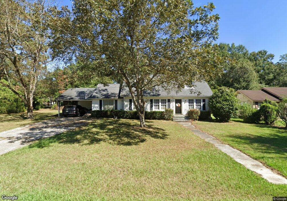 304 E Fourth Ave, Picayune, MS 39466 - photo 1