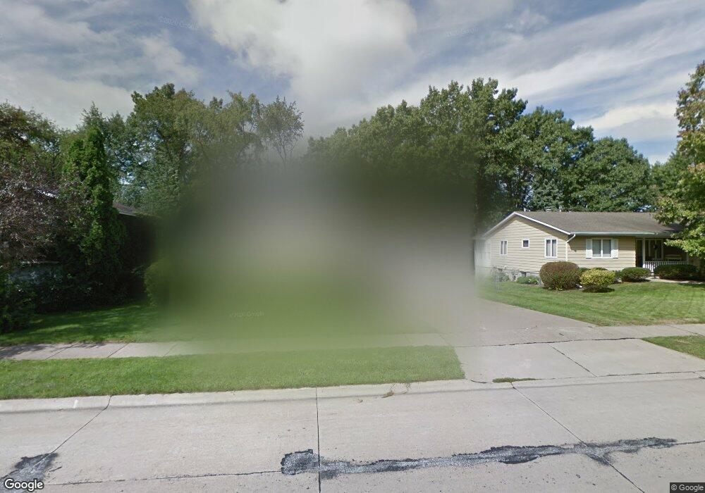 1750 14th St, Bettendorf, IA 52722 - photo 1