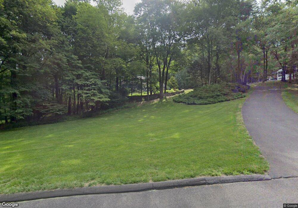 127 Minuteman Rd, Ridgefield, CT 06877 - photo 1