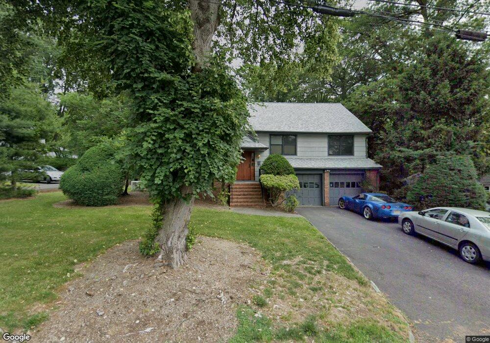 6 Linden Ct, West Orange, NJ 07052 - photo 1