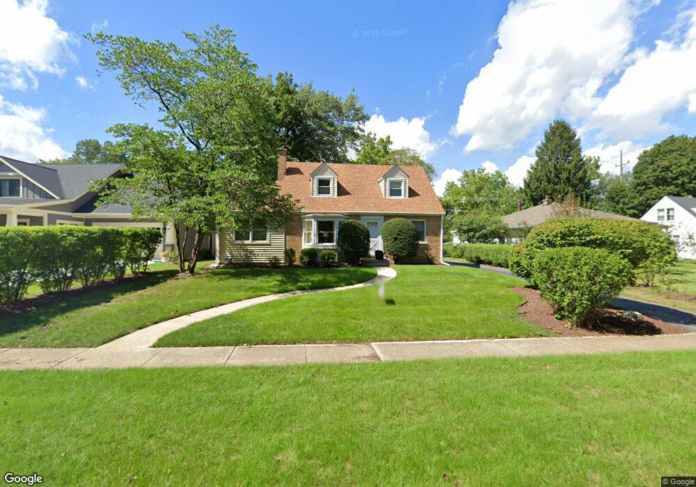 126 S Summit St, Wheaton, IL 60187 - photo 1