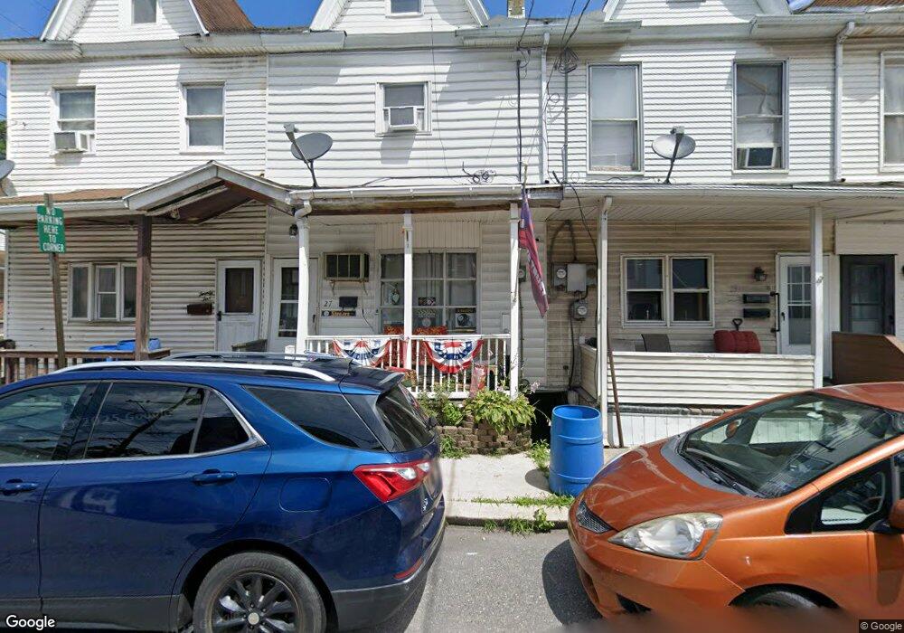 27 E Elm St, Tamaqua, PA 18252 - photo 1