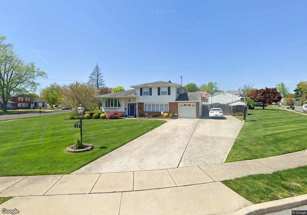 35 Dartmouth Dr, Delran, NJ 08075 - photo 1