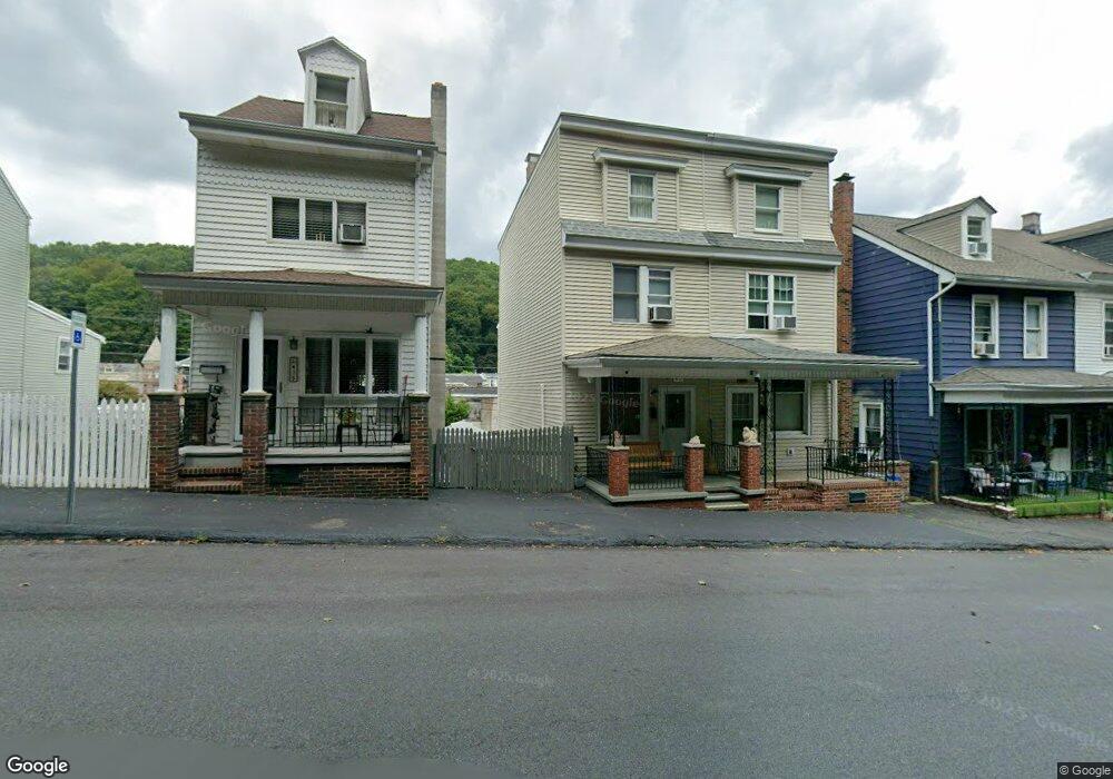 411 Walnut St, Ashland, PA 17921 - photo 1