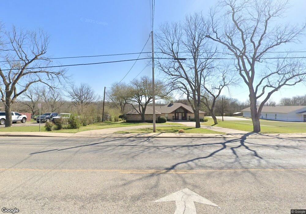 911 Country Club Rd, Cleburne, TX 76033 - photo 1