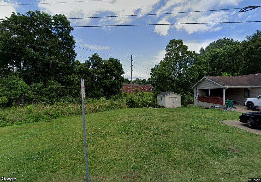 350 Lincoln St, Jackson, TN 38301 - photo 1