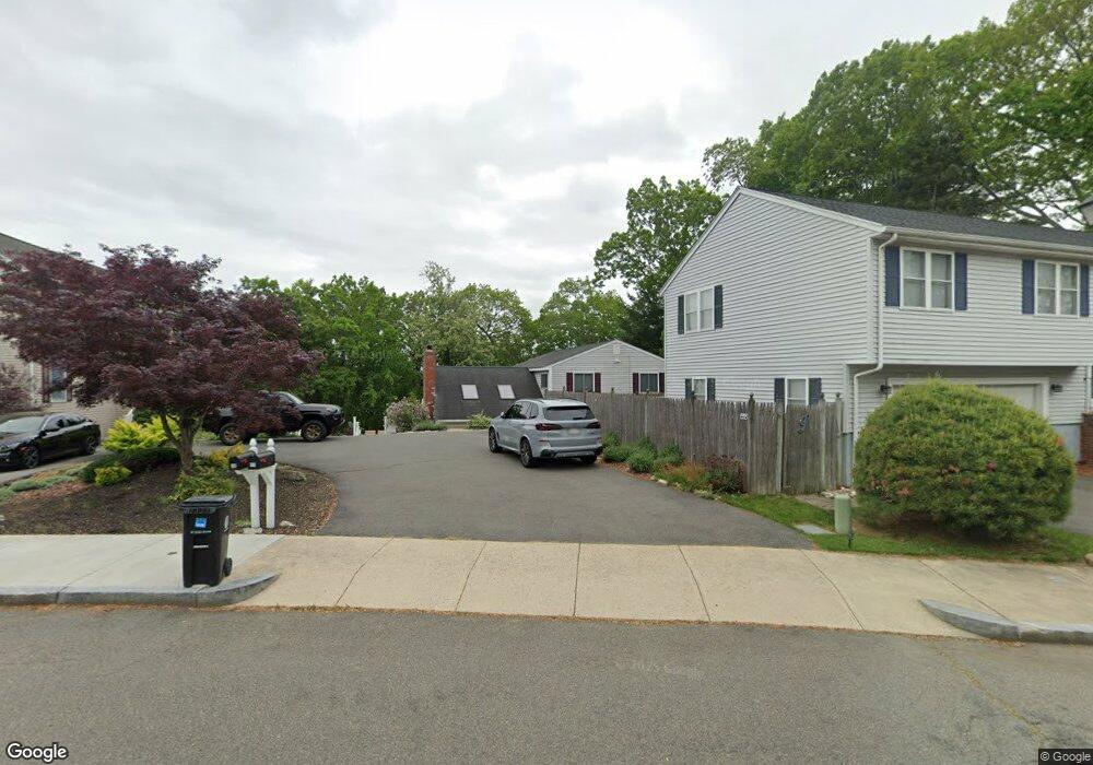 17 Skyline Dr unit 2, Malden, MA 02148 - photo 1