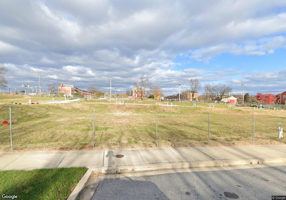 3906 Arborview Rd, Baltimore, MD 21213 - photo 1